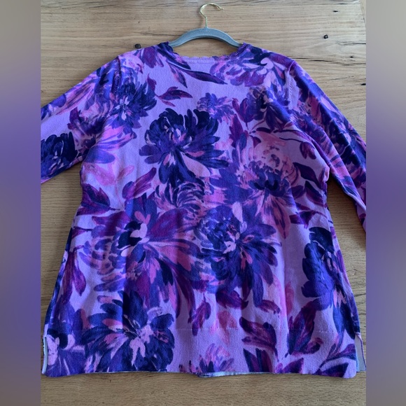 Isaac Mizrahi Floral Cardigan‎ Sweater 3/4 Sleeve Purple Women’s Medium Preloved - Picture 8 of 8